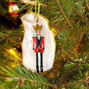 Hand painted Nutcracker ornament on an oyster shell 🎄